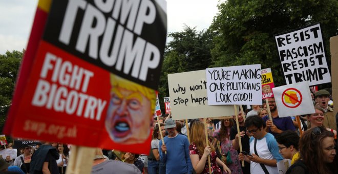 Manifestación contra Trump en Londres este jueves. REUTERS/Simon Dawson