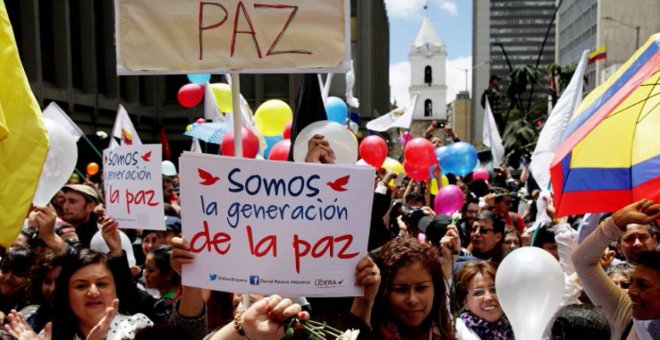 Marcha en Bogotá en apoyo al acuerdo de paz entre el Gobierno de Colombia y las FARC. EFE