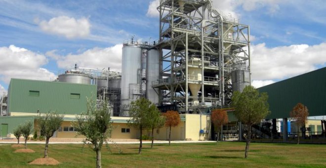 Planta de producción de etanol a partir de biomasa de Abengoa, en Babilafuente (Salamanca).