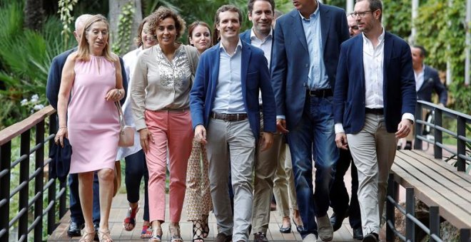 El presidente del PP, Pablo Casado, a su llegada a la Junta Directiva Nacional en Barcelona.EFE/Toni Albir