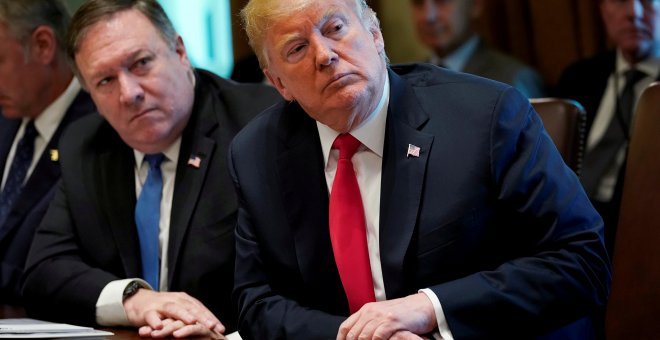 El presidente del Gobierno de EEUU, Donald Trump, y su secretario de Estado, Mike Pompeo, en una reunión en la Casa Blanca - Reuters