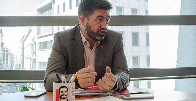 Carlos Sánchez Mato en la entrevista con Público:  "Queremos subir los impuestos por arriba, la clase media no es la que gana 7000 o 10000 euros al mes". — J. GÓMEZ