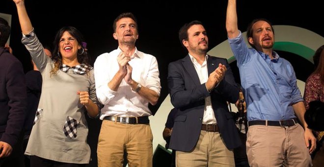 Teresa Rodríguez, Antonio Maillo, Alberto Garzón y Pablo Iglesias en el acto de cierre de campaña de Adelante Andalucía en Torremolinos / EFE