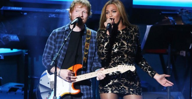 Ed Sheeran y Beyoncé durante su actuación en el festival Global Citizen Mandela 100/EFE