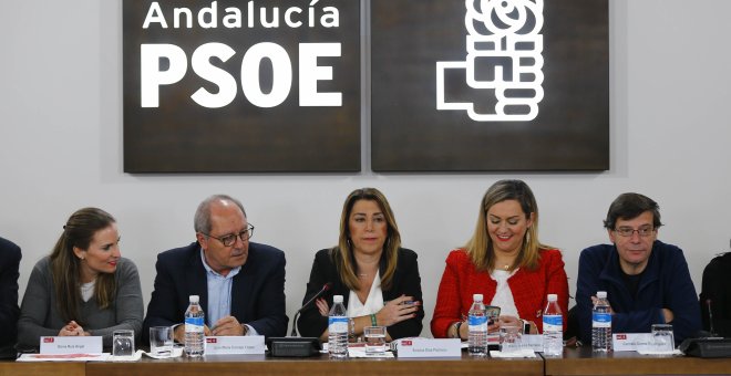 La líder de los socialistas andaluces y presidenta en funciones de la Junta, Susana Díaz, en la reunión de la dirección autonómica del partido para valorar los resultados de las elecciones al Parlamento de Andalucía del 2-D. REUTERS/Marcelo Del Pozo