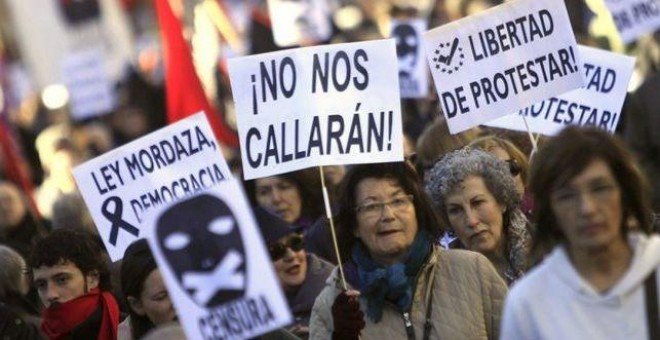 Manifestación contra la Ley Mordaza convocada por las Marchas por la Dignidad. EFE/Archivo