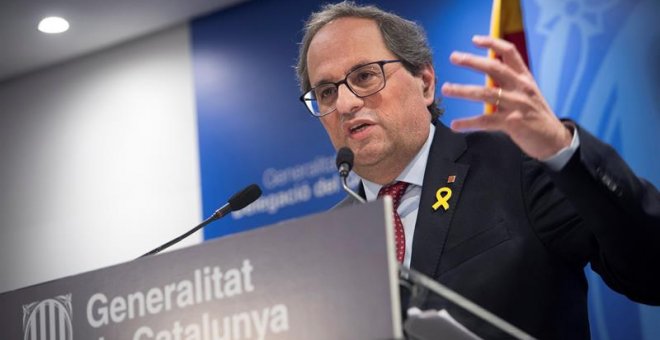 12/02/2019.- El presidente de la Generalitat, Quim Torra, durante una comparecencia ante los medios tras finalizar la primera jornada del juicio del 1-O, que ha podido seguir desde el Tribunal Supremo. EFE/Luca Piergiovanni