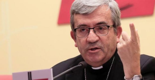 El secretario general de la Conferencia Episcopal Española, Luis Argüello. / EFE