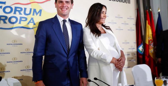 07/05/2019 - Albert Rivera momentos antes de presentar a la candidata del partido al Ayuntamiento de Madrid, Begoña Villacís, en un desayuno informativo organizado por Nueva Economía Fórum | EFE/ Emilio Naranjo