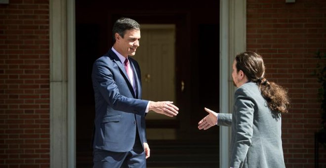 Pedro Sánchez recibe a Pablo Iglesias en la Moncloa para la reunión tras los resultados del 28-A / EFE