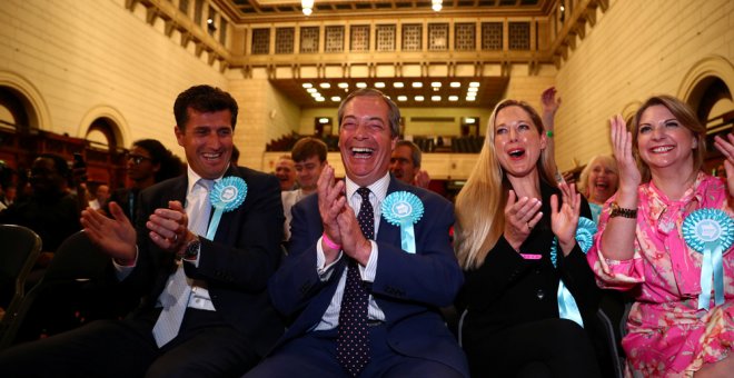 Nigel Farage, el líder del partido del Brexit, celebra sus resultados en las elecciones europeas. /REUTERS