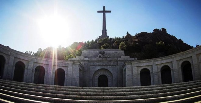 El Valle de los Caídos, el lugar donde aún permanece enterrado el dictador. (FERNANDO VILLAR | EFE)