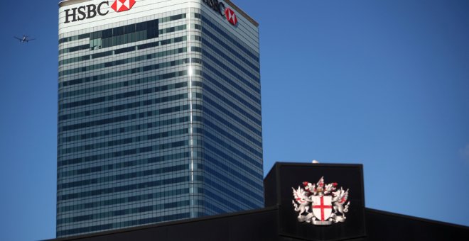 El edificio del banco HSBC en Canary Wharf, el distrito financiero de Londres. REUTERS/Hannah McKay