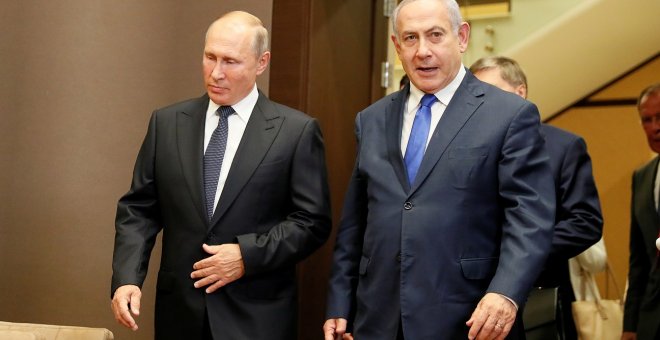 12/09/2019 -El presidente ruso, Vladimir Putin, y el primer ministro israelí, Benjamin Netanyahu, se reúnen en Sochi. / REUTERS - SHAMIL ZHUMATOV