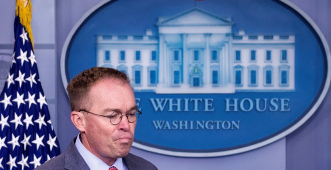 17/10/2019.- El jefe de gabinete interino de la Casa Blanca, Mick Mulvaney, llega para celebrar una conferencia de prensa en White House, en Washington, DC, EE. UU., EE. UU. / EPA / MICHAEL REYNOLDS