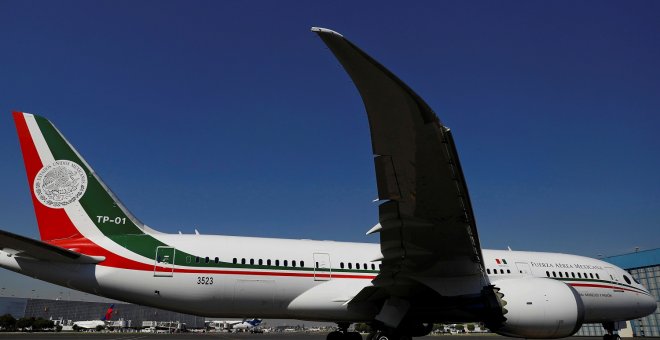 El avión fue comprado durante el gobierno de Felipe Calderón (2006-2012) y utilizado también por Enrique Peña Nieto (2012-2018), los dos antecesores inmediatos de López Obrador.