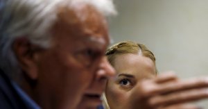 El ex presidente de Gobierno Felipe González  y Lilian Tintori, esposa del encarcelado líder de la oposición venezolana, Leopoldo López, en una rueda de prensa en Madrid, España, 17 de septiembre de 2015. REUTERS / Susana Vera