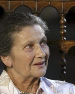 Simone Veil, primera mujer que presidió el Parlamento Europeo y Premio Carlos V 2008.