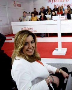 La presidenta de Andalucía, Susana Díaz, durante la reunión del Comité Federal del PSOE, máximo órgano del partido entre congresos. / CHEMA MOYA (EFE)