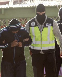Cuatro personas han sido detenidas esta madrugada en una operación conjunta hispano-marroquí contra el terrorismo yihadista, tres de ellas en Ceuta y la cuarta en Nador.- EFE