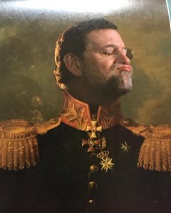 Mariano Rajoy en el calendario 2017 de Cartelera Turia.