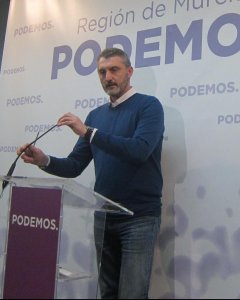 El secretario general de Podemos en la Región de Murcia, Óscar Urralburu. E.P.