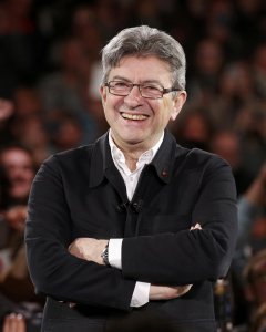 El candidato izquierdista a las elecciones presidenciales francesas, Jean-Luc Mélenchon, en uno de sus mítines de campaña. REUTERS/Pascal Rossignol