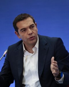El primer ministro griego, Alexis Tsipras durante una comparecencia ante la prensa en la apertura de la Feria de Internacional de Comercio de Salónica. REUTERS/Alexandros Avramidis