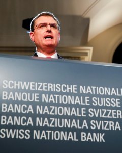 El presidente del Banco Nacional de Suiza, Thomas Jordan, en una rueda de prensa en Berna. REUTERS/Denis Balibouse