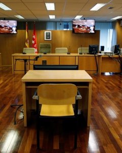 Vista de la 'sala 0' de la Audiencia Provincial de Madrid donde el martes comienza el juicio por el 'caso Madrid Arena'. EFE/J. J. Guillén
