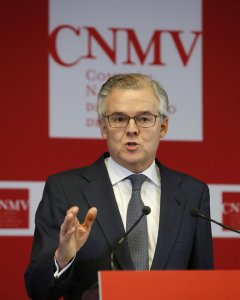 El presidente de la Comisión Nacional del Mercado de Valores (CNMV), Sebastián Albella, durante la rueda de prensa que ha ofrecido para presentar los objetivos del organismo para este ejercicio. EFE/Juan Carlos Hidalgo