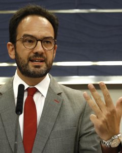 El portavoz paralamentario del PSOE, Antonio Hernando. EFE/Emilio Naranjo