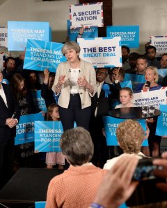 La primera ministra británica Theresa May en un acto de campaña electoral.REUTERS/Hannah Mckay