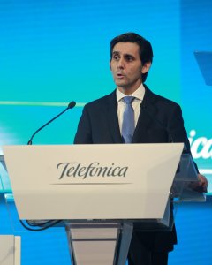 El presidente de Telefónica, José María Álvarez-Pallete, durante su intervención ante la junta de accionistas de la multinacional celebrada en Ifema en Madrid. EFE/César Cabrera