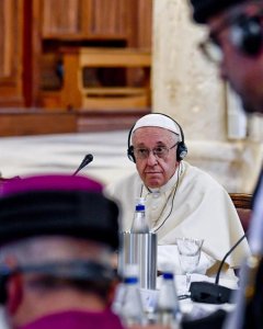 El Papa Francisco durante un encuentro con las comunidades cristianas de Oriente Medio./EFE