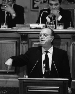 Foto de archivo tomada el 23 de septiembre de 1987 del expresidente de la Xunta de Galicia Xerardo Fernández Albor. /EFE