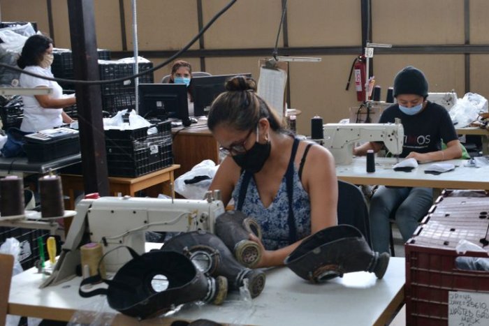 La participación laboral de las mujeres en Latinoamérica retrocederá más de una década por la pandemia