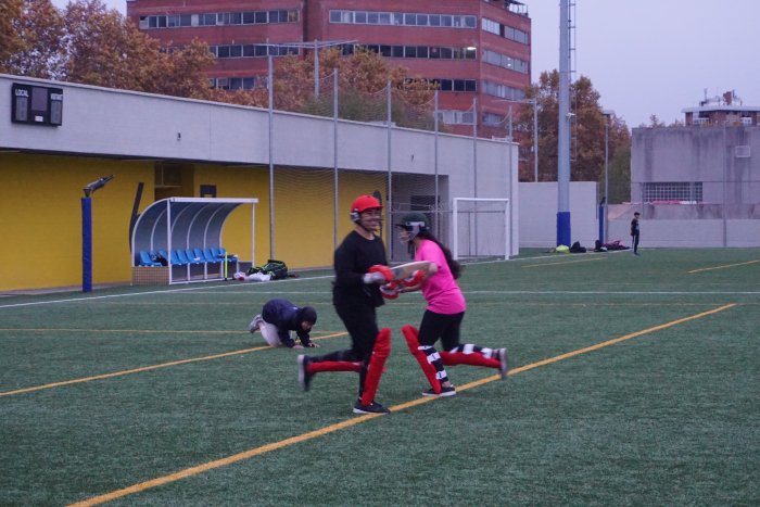 Las chicas del críquet tendrán campo propio en 2023 en Barcelona: "Lo cambiará todo"