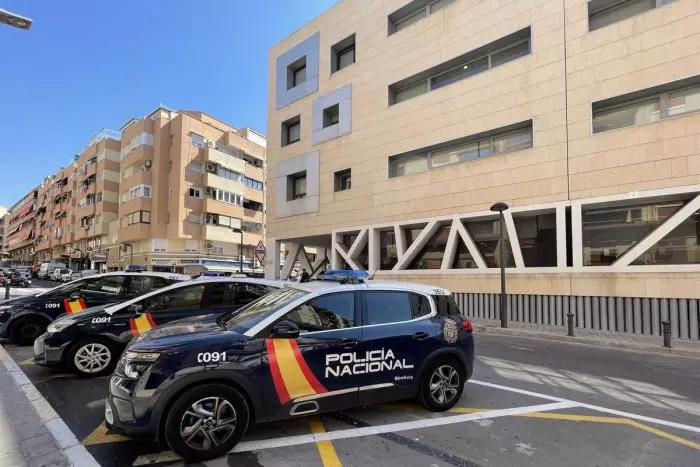 La Policía Nacional identifica a dos de los tres presuntos agresores de la violación a una menor en Petrer