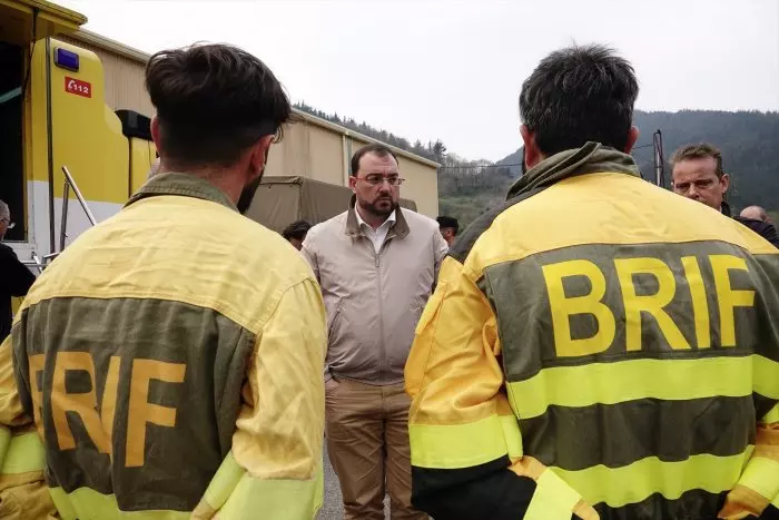 Adrián Barbón, sobre los incendios de Asturias: "Nadie va a tener beneficio de este atentado ambiental"