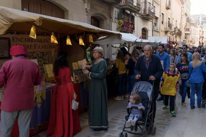 De Montblanc a Besalú: les fires medievals més autèntiques de Catalunya