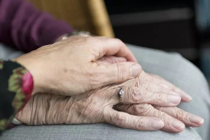 Identifiquen un marcador que pronostica quins pacients amb alzheimer patiran una evolució més ràpida de la malaltia