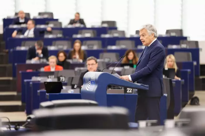 La Comissió no es mulla en el debat al Parlament Europea sobre l'amnistia