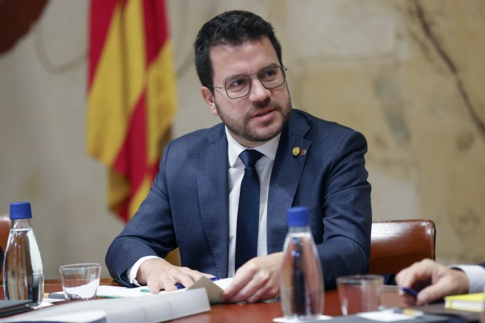 Els catalans aproven per primera vegada la gestió del Govern d'Aragonès