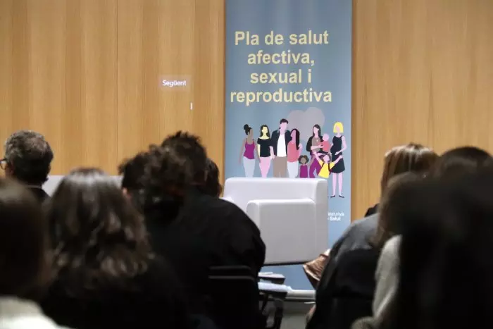 El Govern presenta un pla "pioner" contra la violència obstètrica dotat amb 7 milions fins al 2028