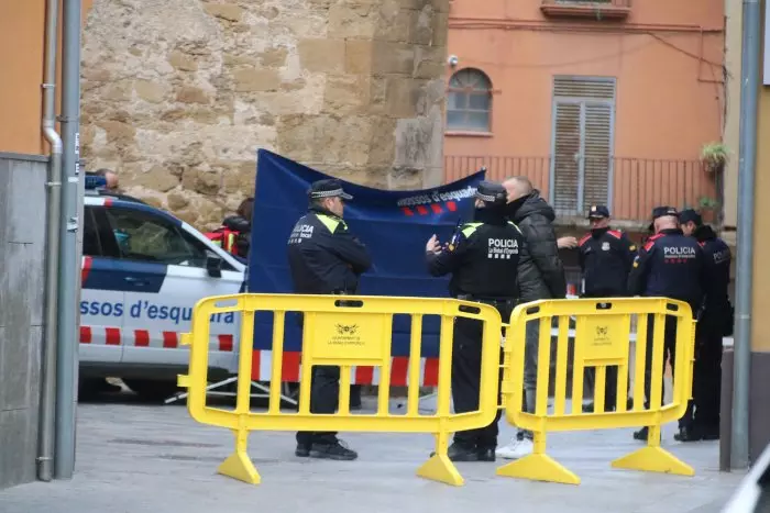 Troben mort un nadó dins d'una paperera a la Bisbal d'Empordà