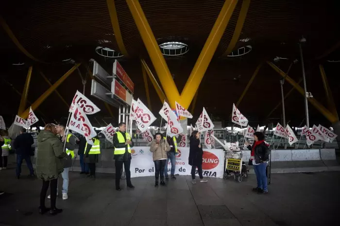 Tercera jornada de protesta en Iberia: incidencias puntuales y aviso de una posible segunda huelga por los sindicatos