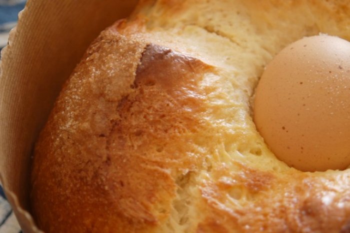La recepta més tradicional de la Mona de Pasqua per ser el millor padrí
