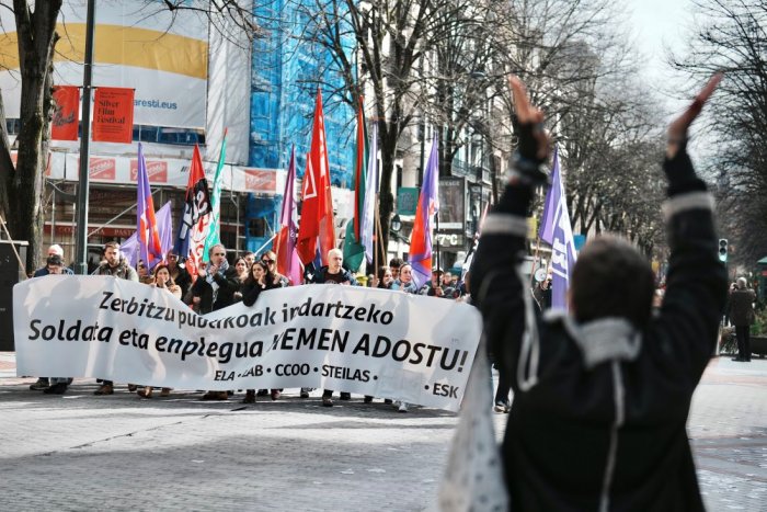 Toneladas de dinero para escuelas elitistas y precariedad en centros públicos: la otra cara del modelo educativo vasco