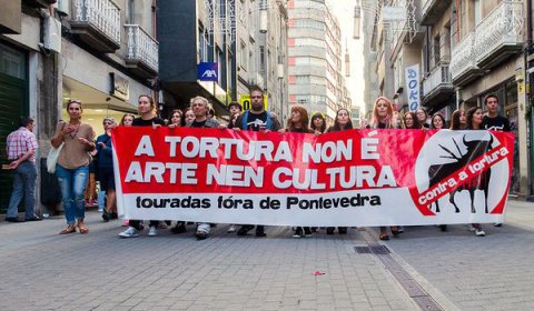 Una manifestación antitaurina en Pontevedra.